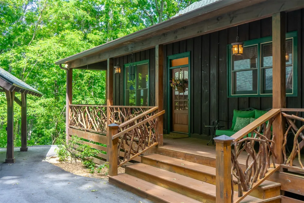 1848 Trays Island Road Sapphire, NC 28774