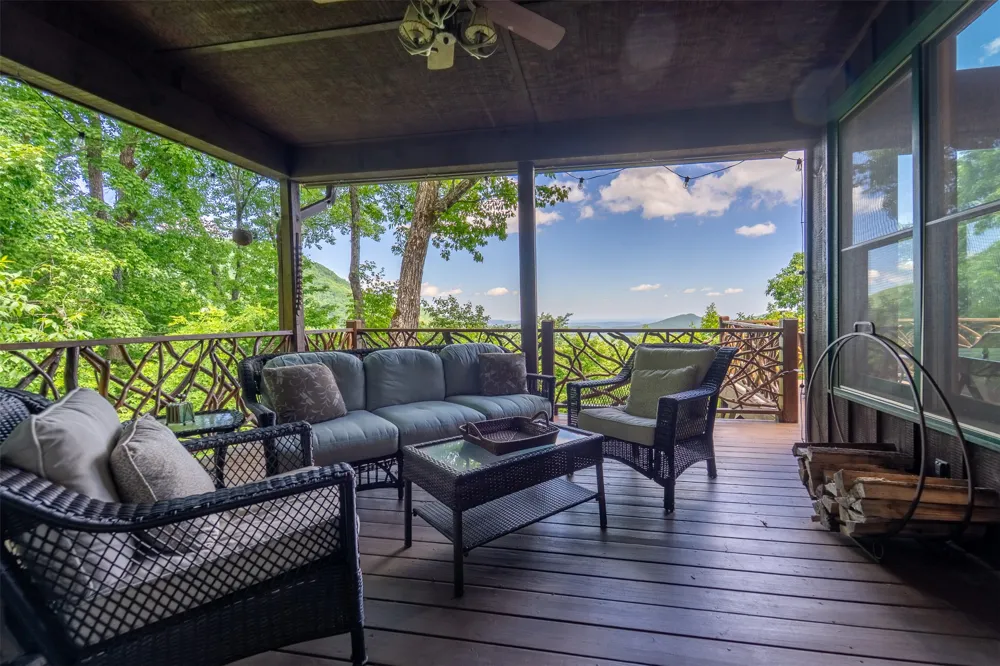 1848 Trays Island Road Sapphire, NC 28774