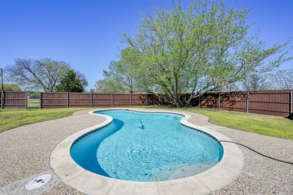 2003 Cartwright Drive Sachse, TX 75048