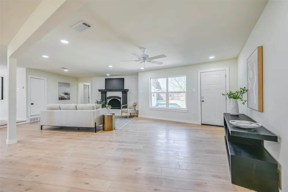 2003 Cartwright Drive Sachse, TX 75048