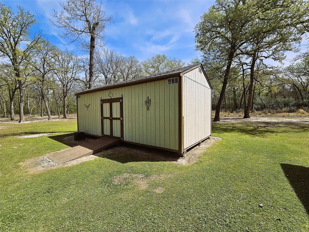 4086 Lcr 750 Thornton, TX 76642