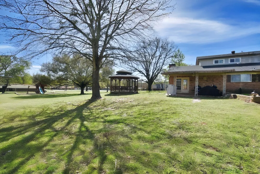 802 W Coke Road Winnsboro, TX 75494