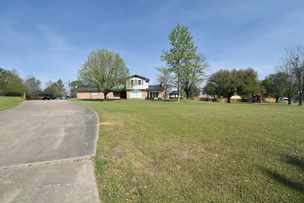 802 W Coke Road Winnsboro, TX 75494