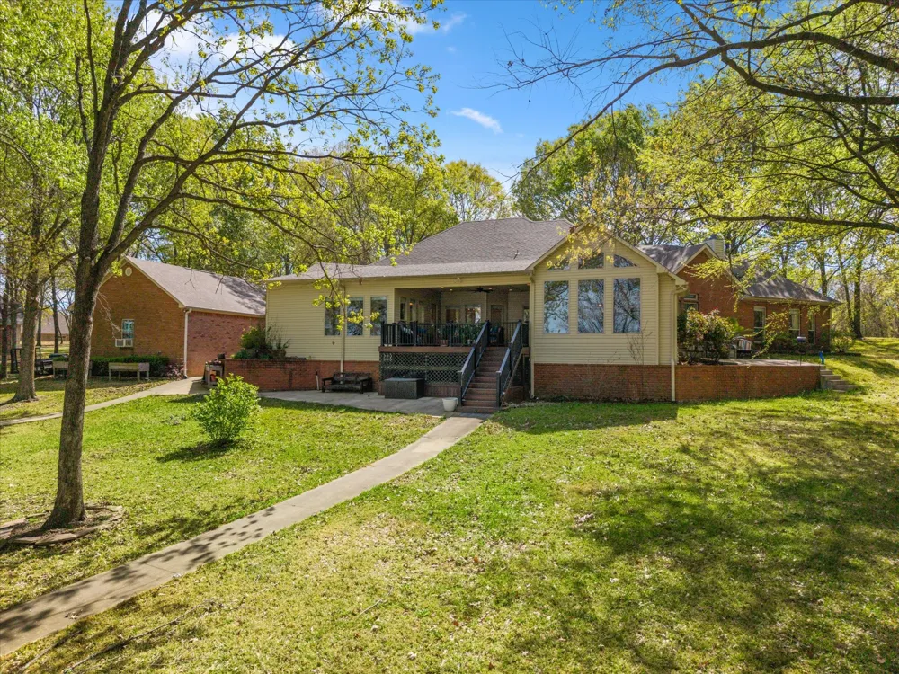 270 PR 5293 Yantis, TX 75497