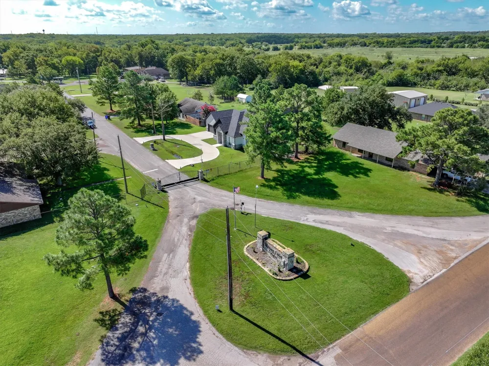222 Meadowlark Drive Wills Point, TX 75169