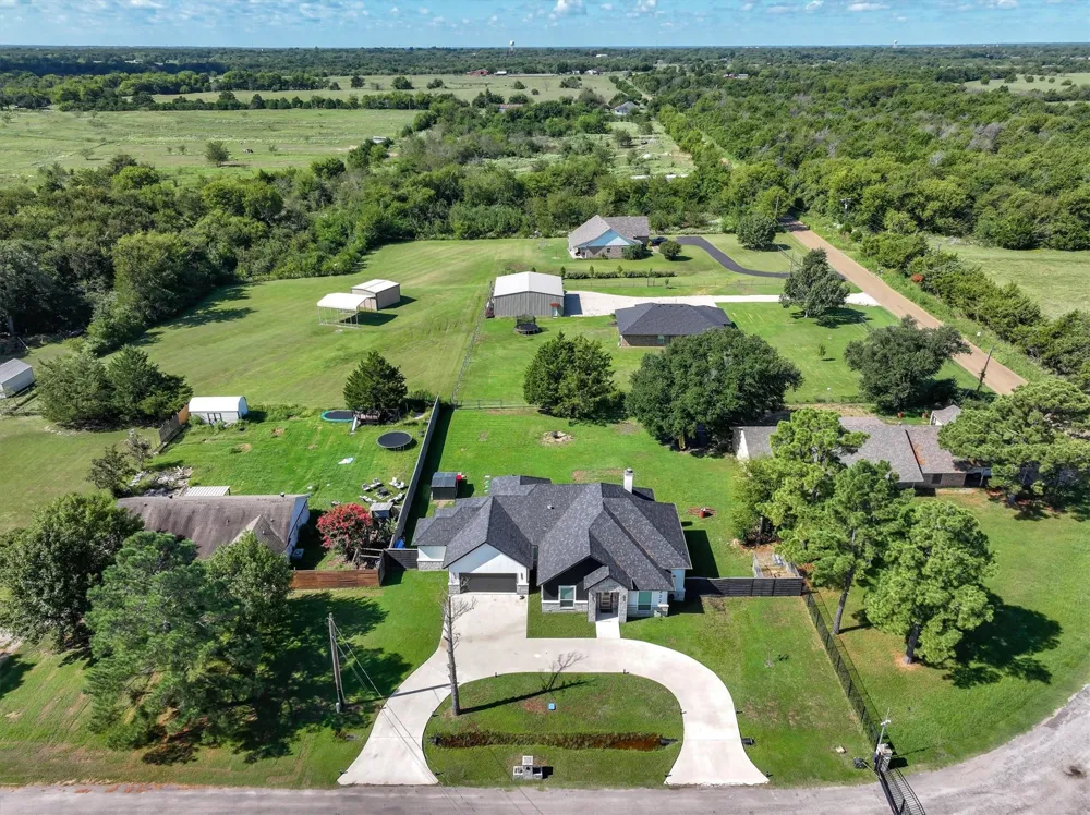222 Meadowlark Drive Wills Point, TX 75169