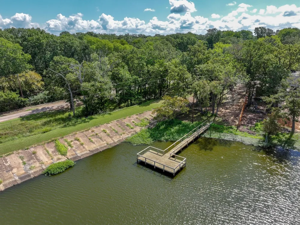 222 Meadowlark Drive Wills Point, TX 75169