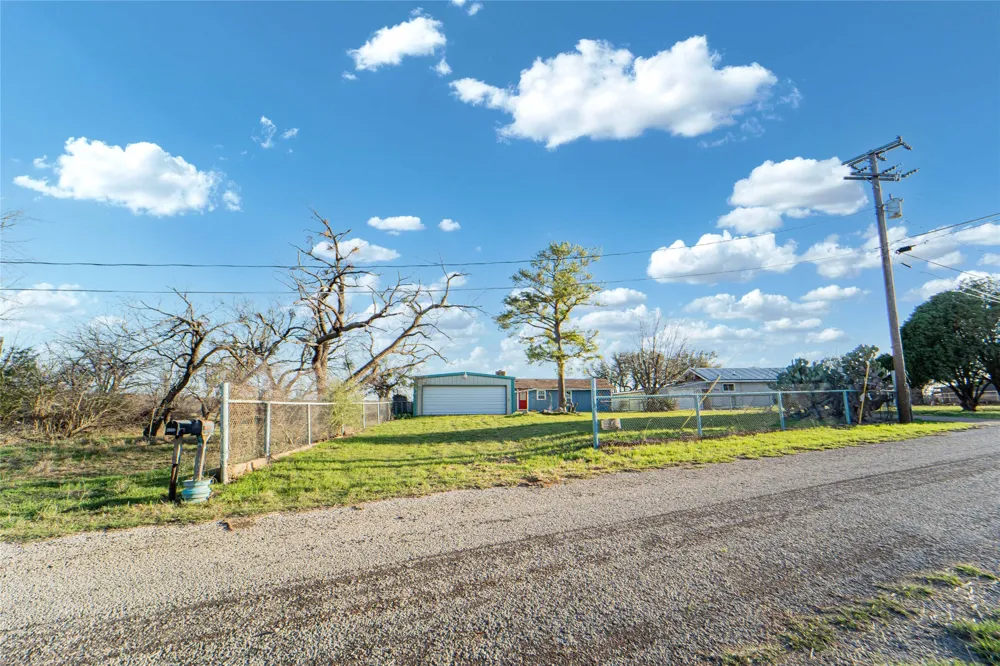 6983 County Road 304 Breckenridge, TX 76424