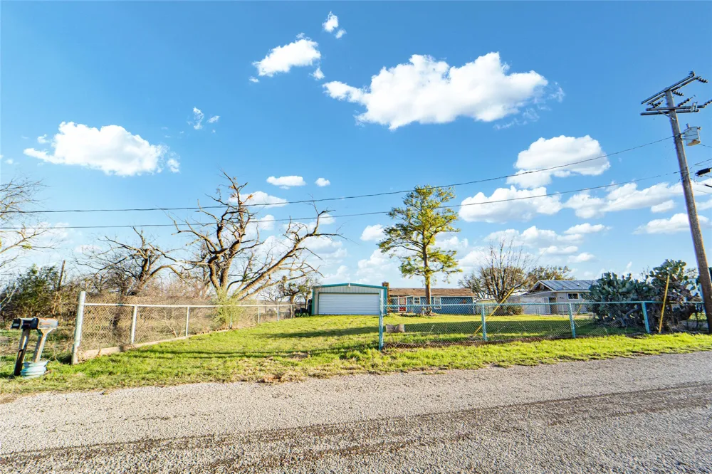 6983 County Road 304 Breckenridge, TX 76424