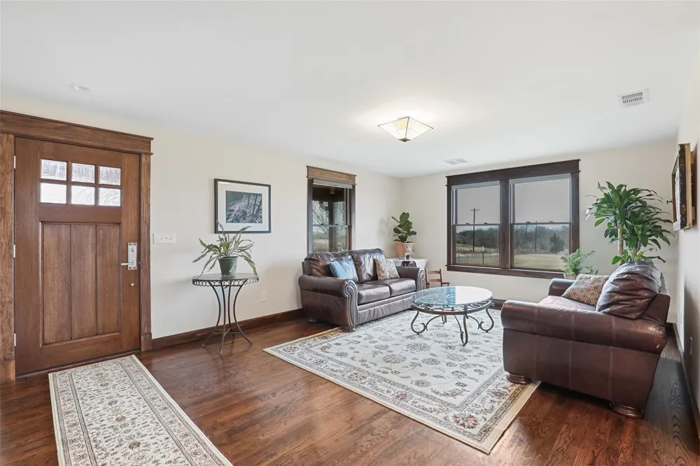 2196 Bledsoe Road Gunter, TX 75058