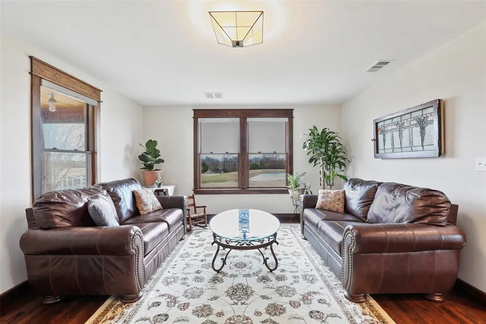 2196 Bledsoe Road Gunter, TX 75058