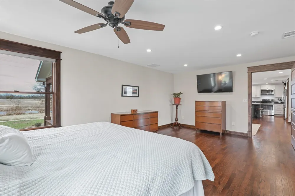 2196 Bledsoe Road Gunter, TX 75058