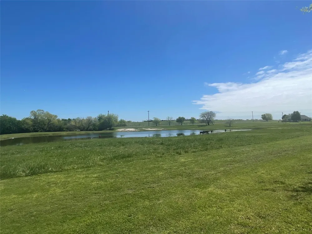 2196 Bledsoe Road Gunter, TX 75058
