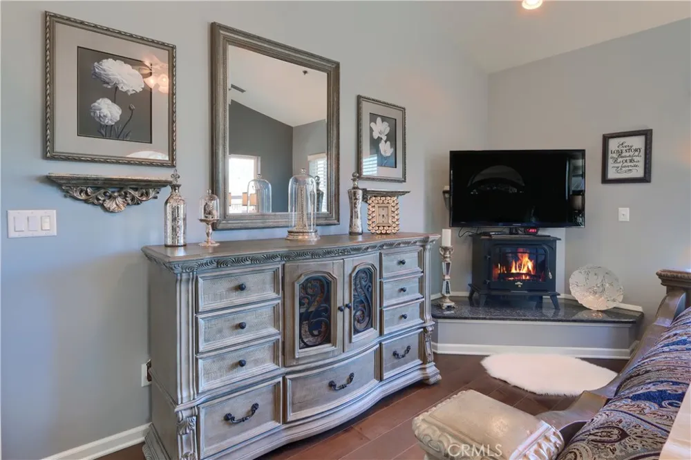 42038 Empty Creek Oakhurst, CA 93644