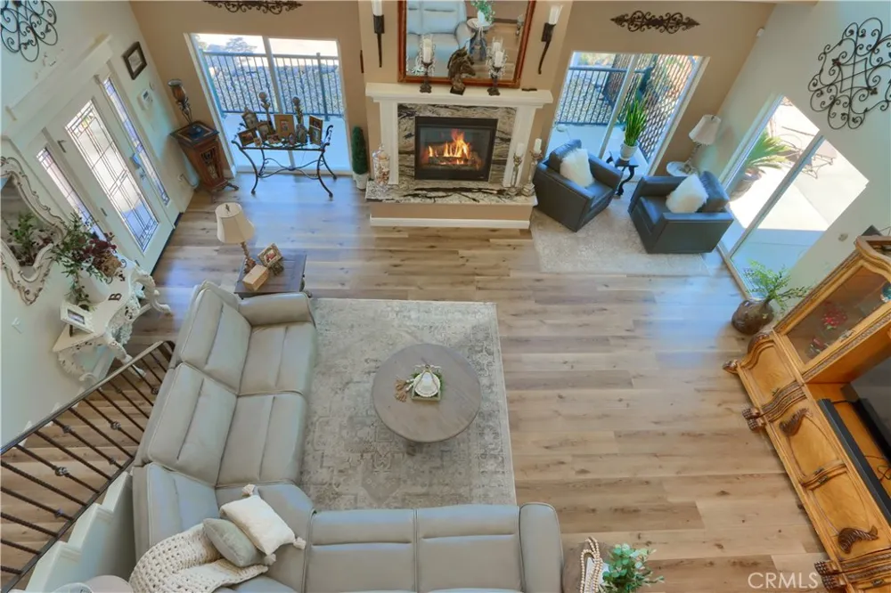 42038 Empty Creek Oakhurst, CA 93644