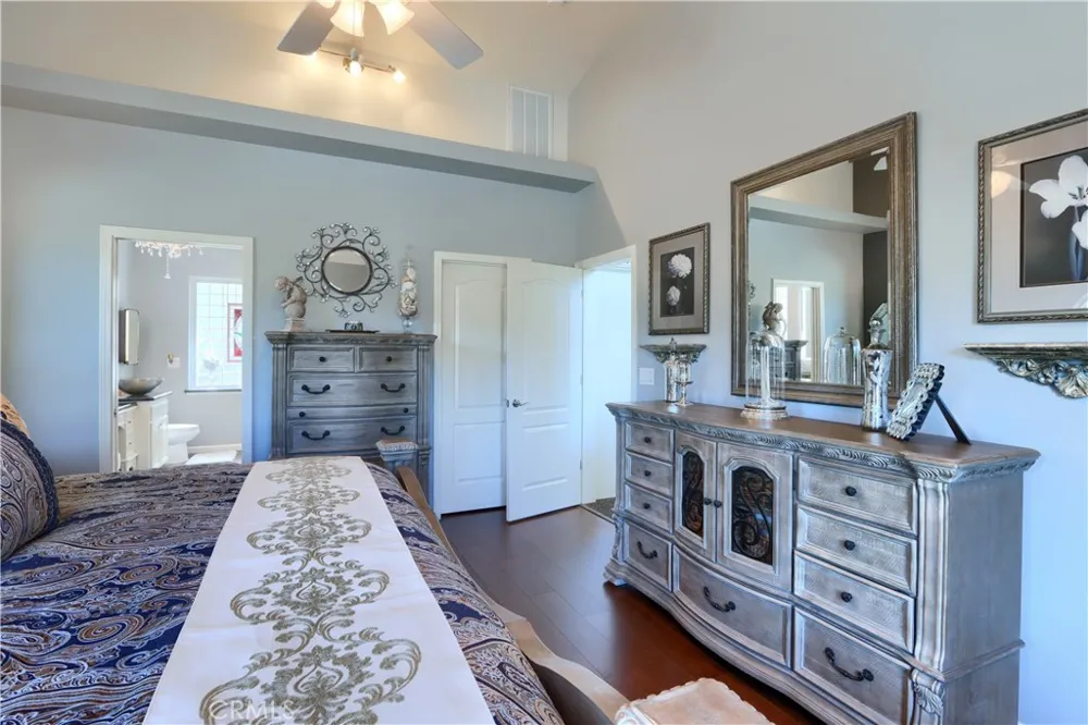 42038 Empty Creek Oakhurst, CA 93644