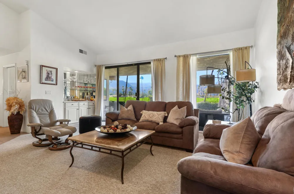 47 Juan Carlos Drive Rancho Mirage, CA 92270