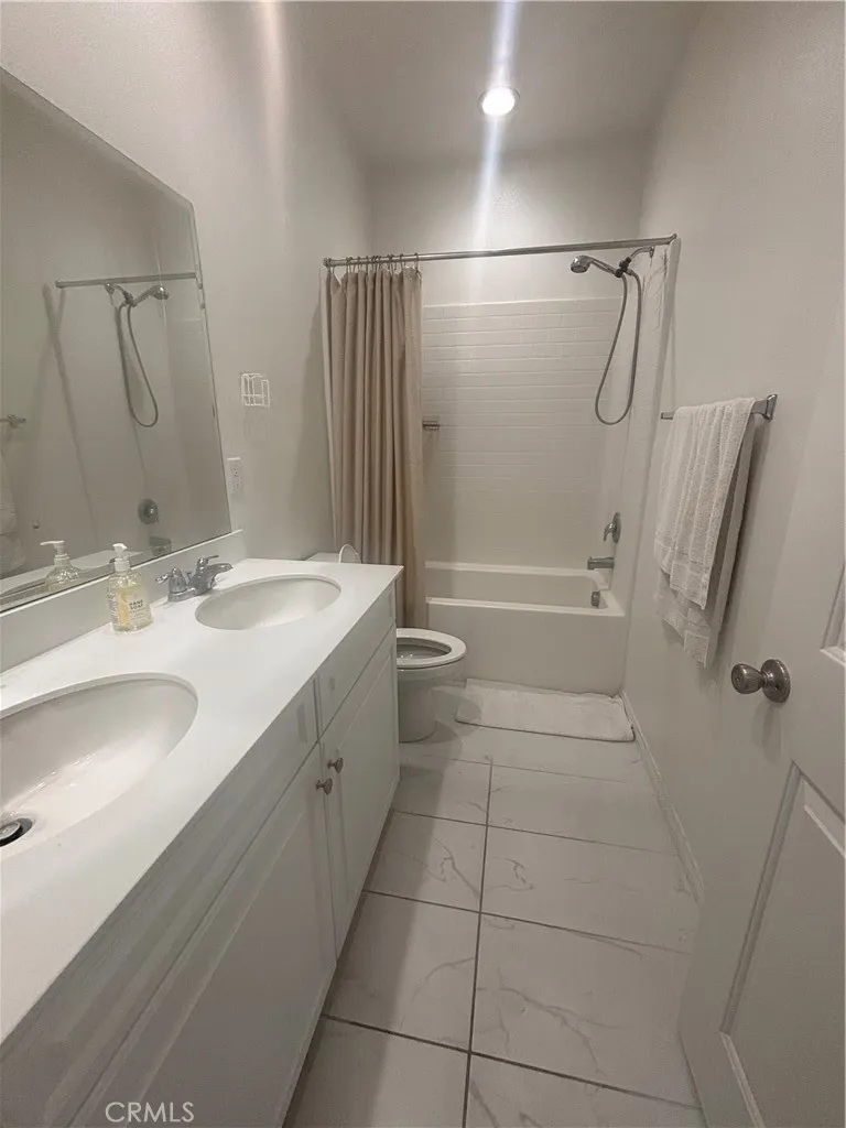 6970 Crimson Buena Park, CA 90621