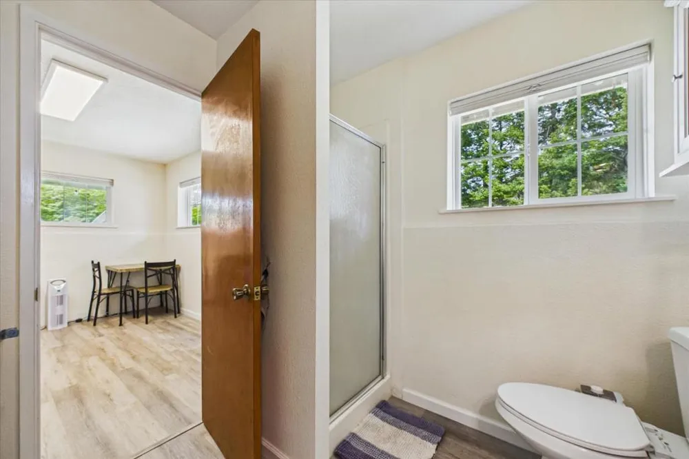 520 Redwood Road Whitethorn, CA 95589