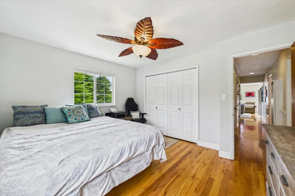 520 Redwood Road Whitethorn, CA 95589