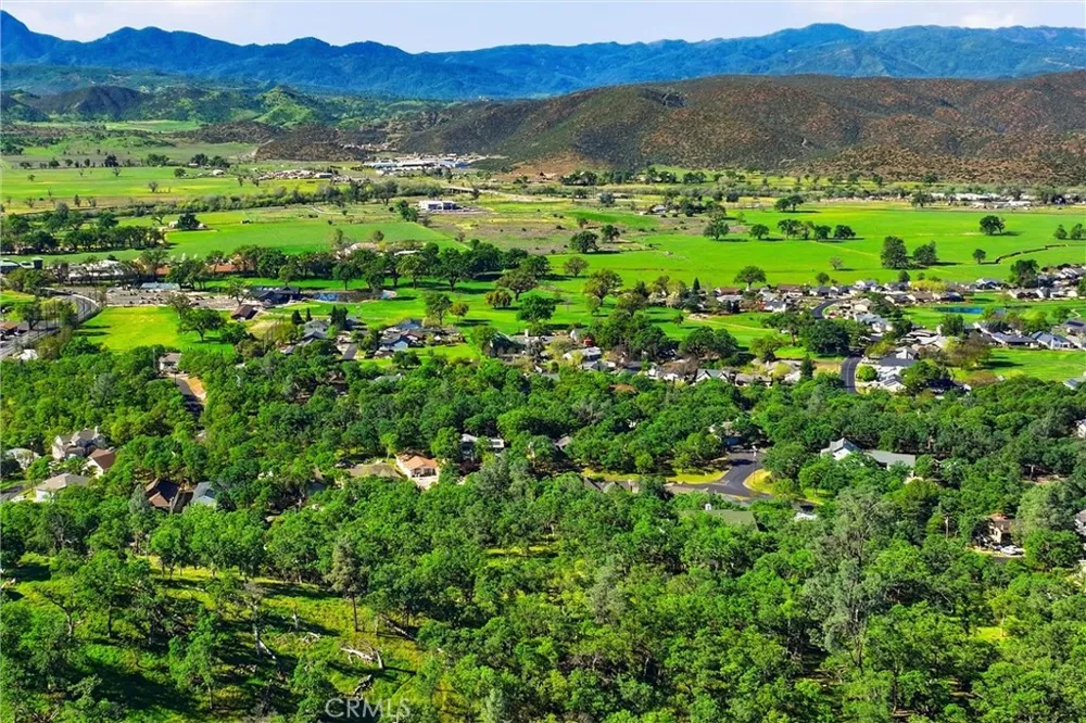 19425 Stinson Hidden Valley Lake, CA 95467