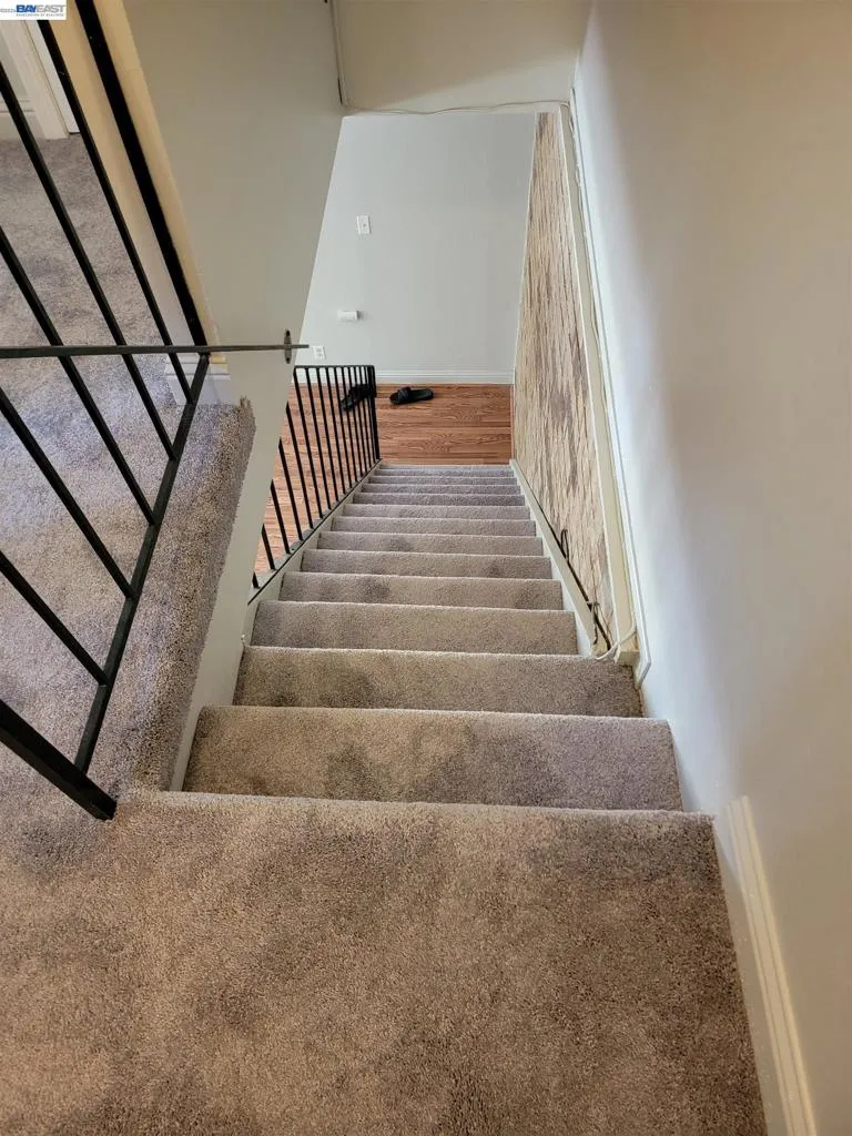 2341 Foothill Rd #3 Pleasanton, CA 94588