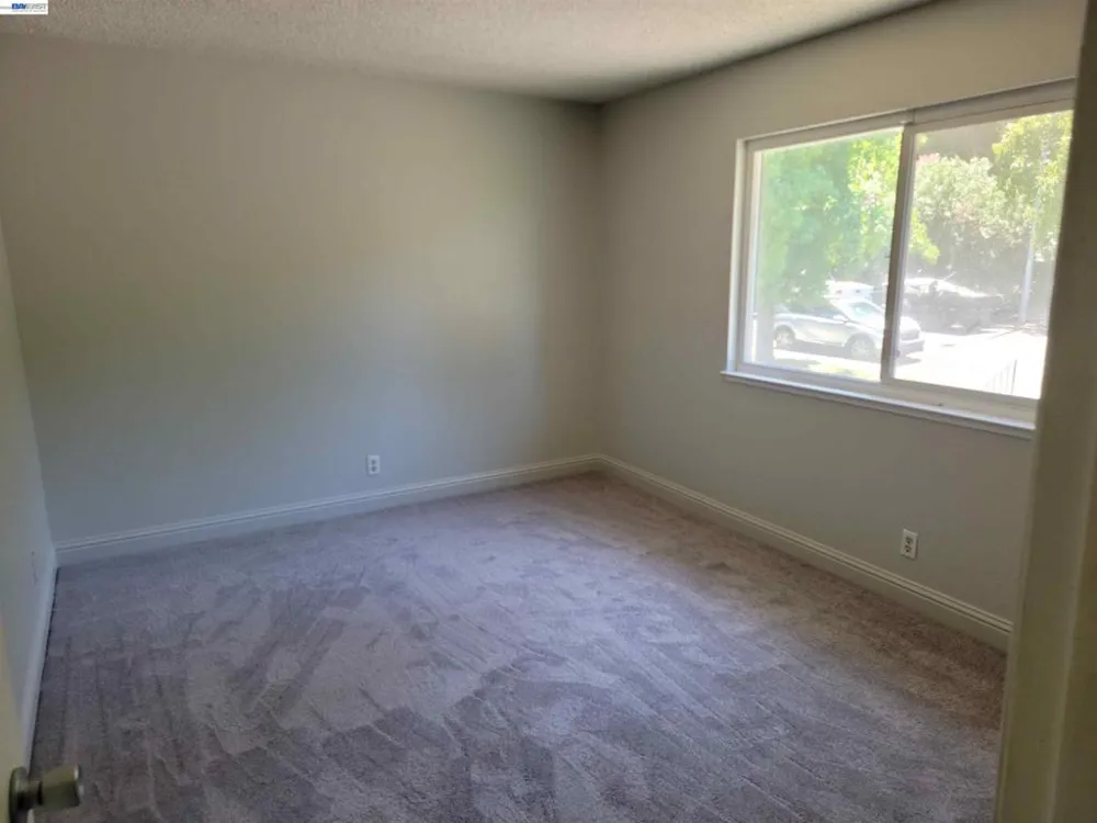 2341 Foothill Rd #3 Pleasanton, CA 94588