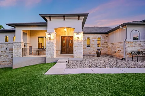 250 BROWN SADDLE Cove