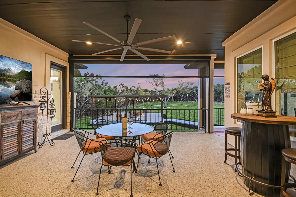 250 BROWN SADDLE Cove Driftwood, TX 78619