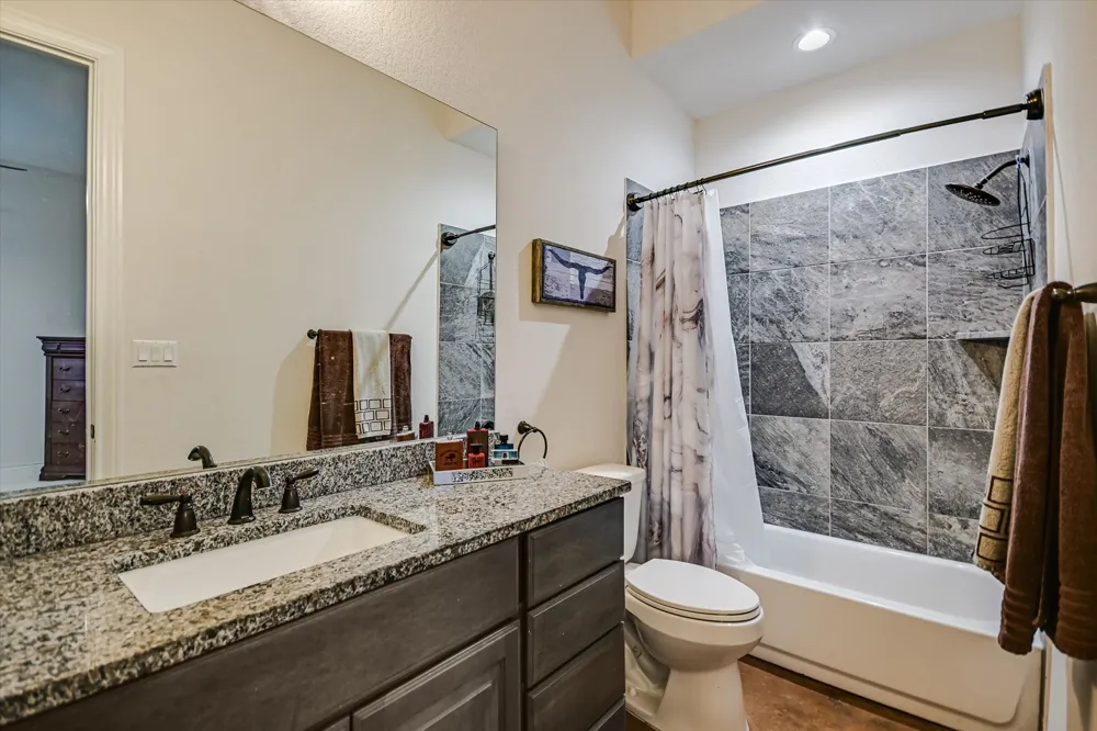 250 BROWN SADDLE Cove Driftwood, TX 78619