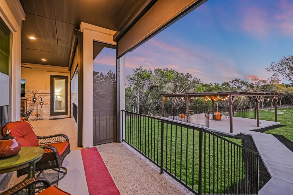250 BROWN SADDLE Cove Driftwood, TX 78619