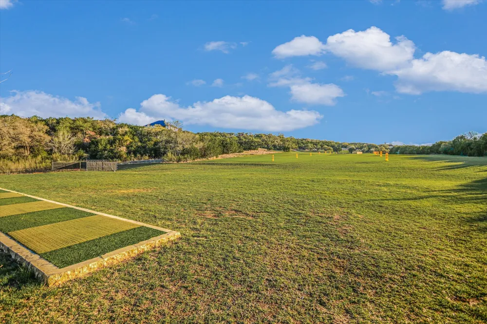250 BROWN SADDLE Cove Driftwood, TX 78619