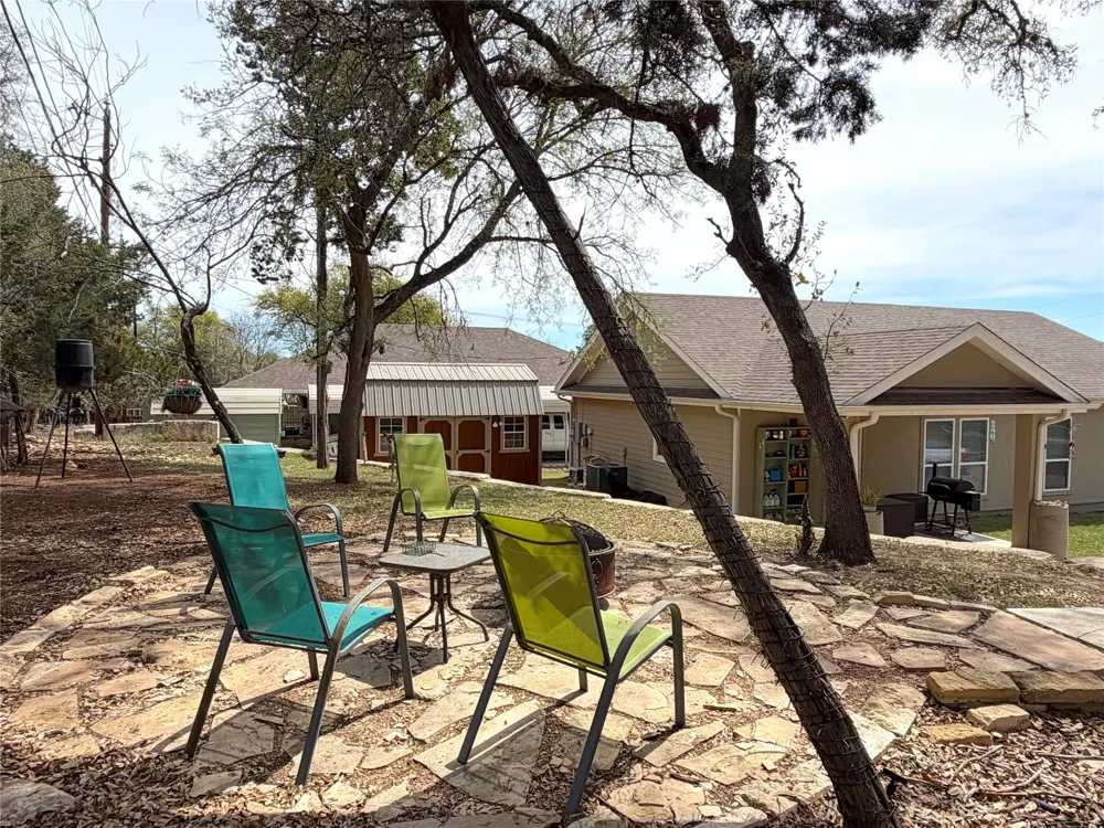 2872 Lakeview Drive Canyon Lake, TX 78133
