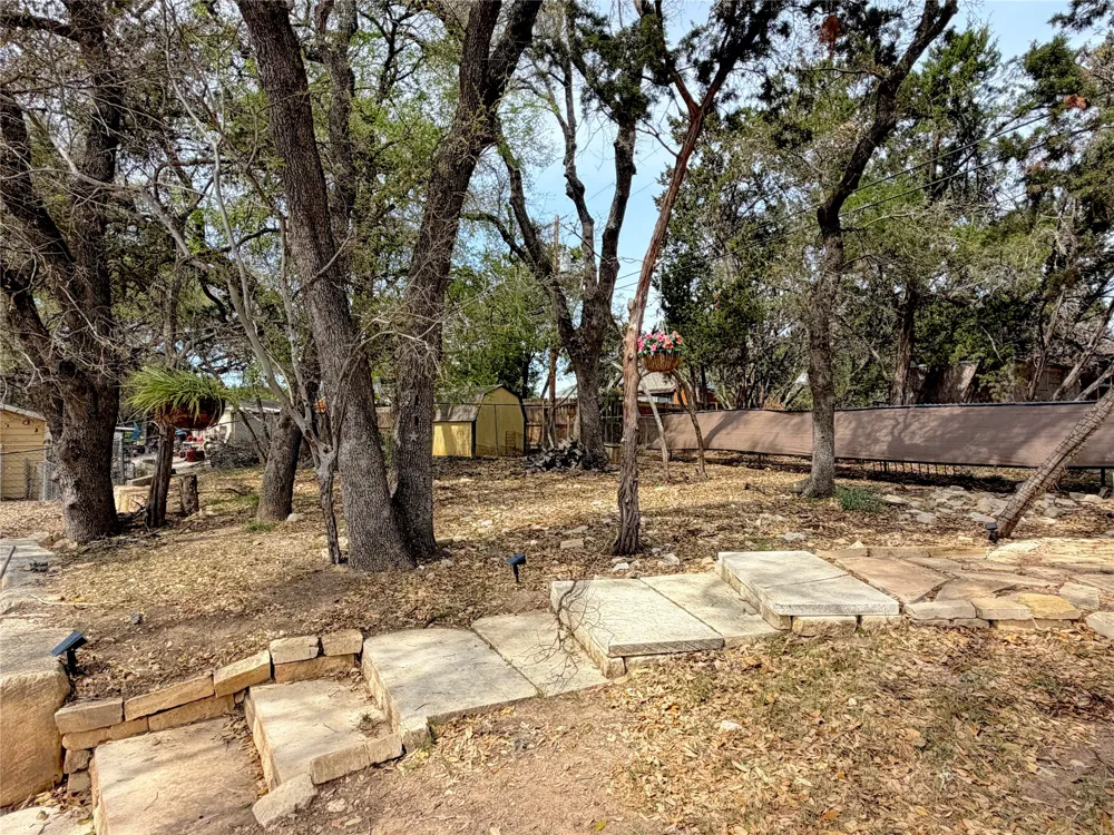2872 Lakeview Drive Canyon Lake, TX 78133