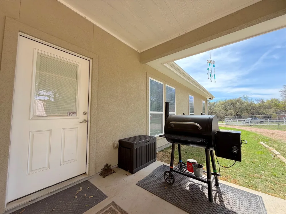 2872 Lakeview Drive Canyon Lake, TX 78133