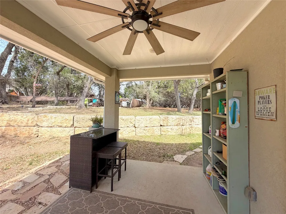 2872 Lakeview Drive Canyon Lake, TX 78133