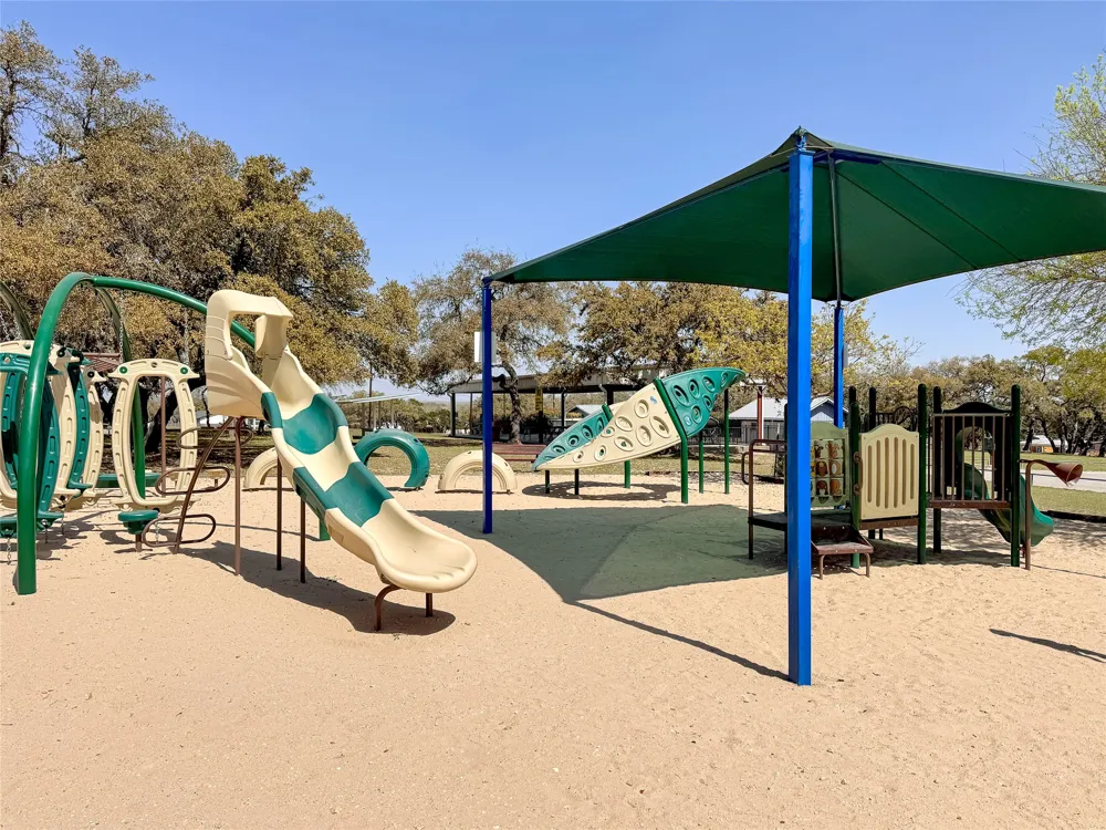 2872 Lakeview Drive Canyon Lake, TX 78133