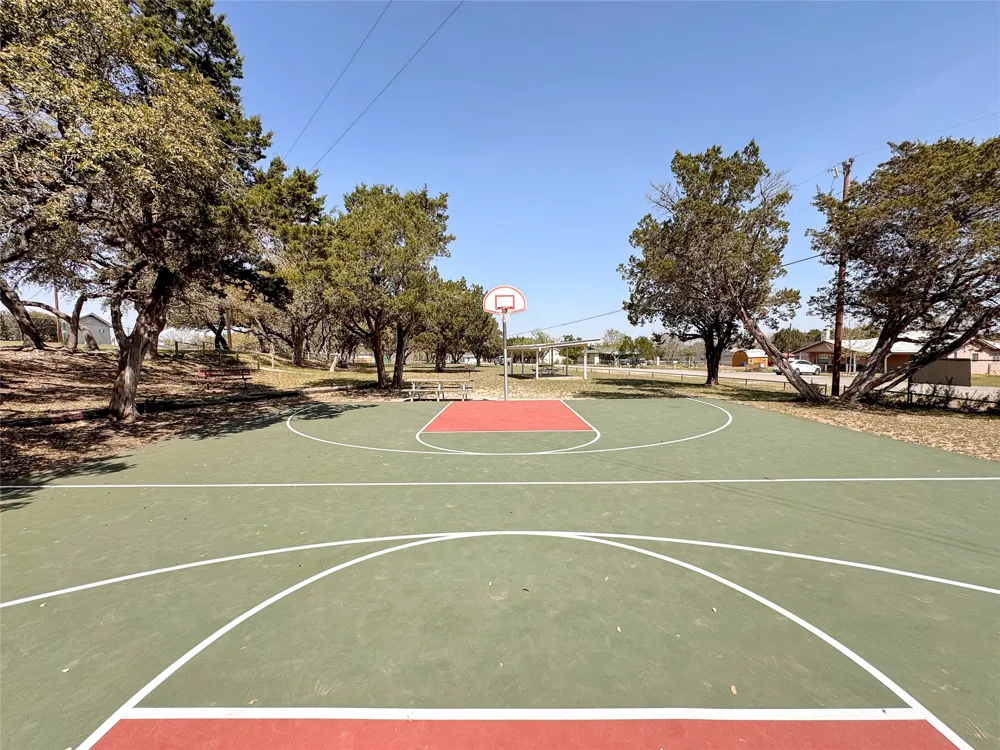 2872 Lakeview Drive Canyon Lake, TX 78133