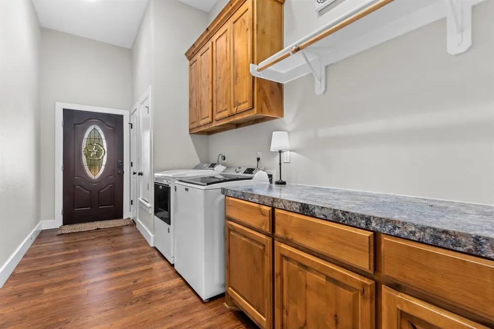 125 Westcreek Drive Bertram, TX 78605