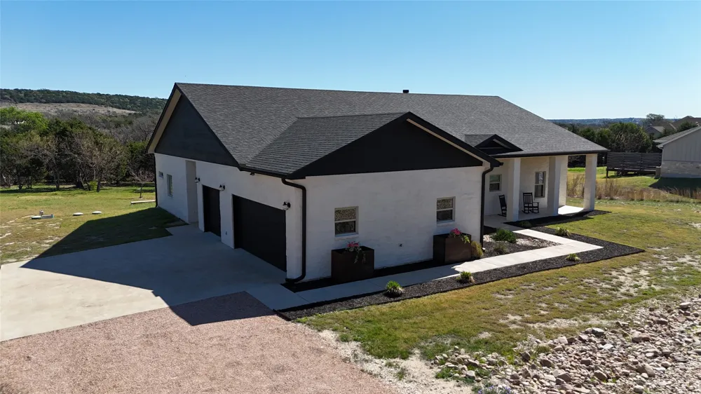 125 Westcreek Drive Bertram, TX 78605