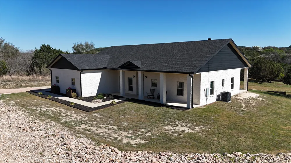 125 Westcreek Drive Bertram, TX 78605