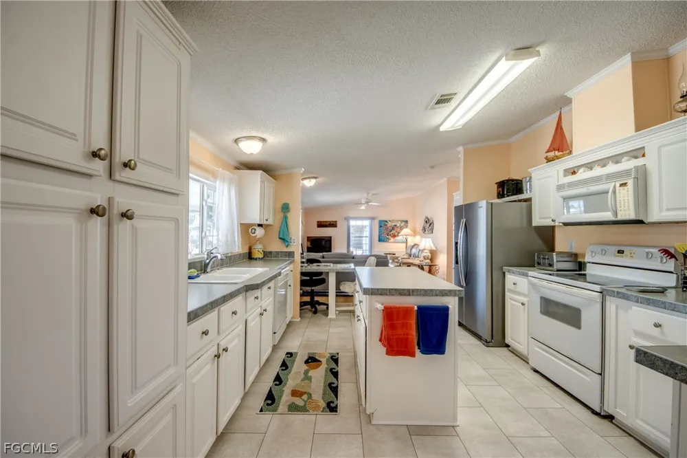 Gulfgate Lane St James City, FL 33956