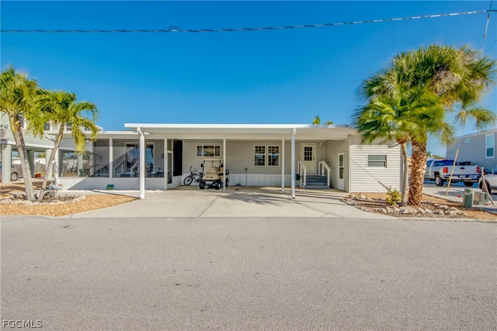 Gulfgate Lane St James City, FL 33956