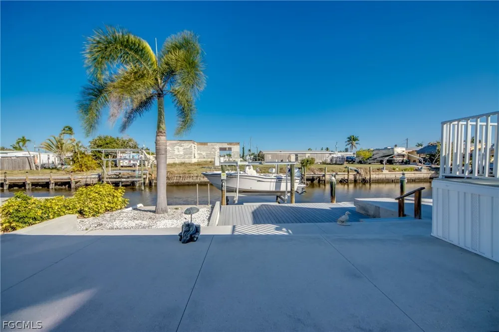 Gulfgate Lane St James City, FL 33956