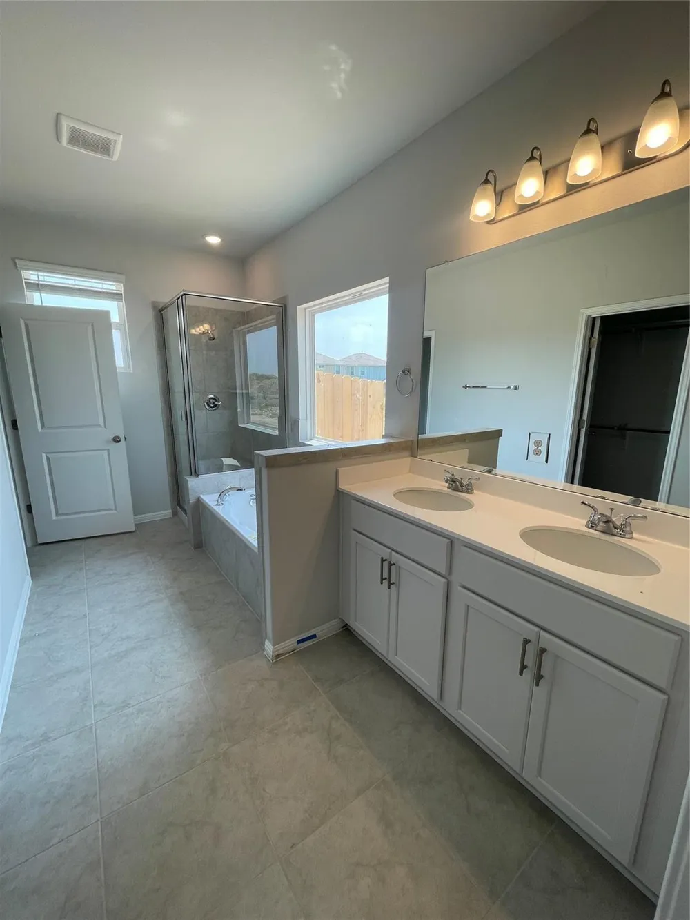 5780 Marsh Lane Buda, TX 78610