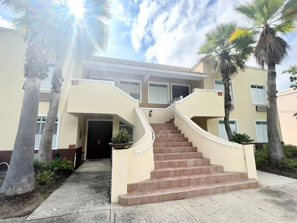 180 PALMAS DRIVE #38-D Humacao, PR 00791