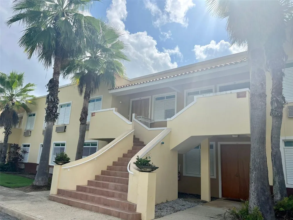 180 PALMAS DRIVE #38-D Humacao, PR 00791