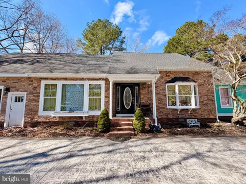 608 W MAIN STREET