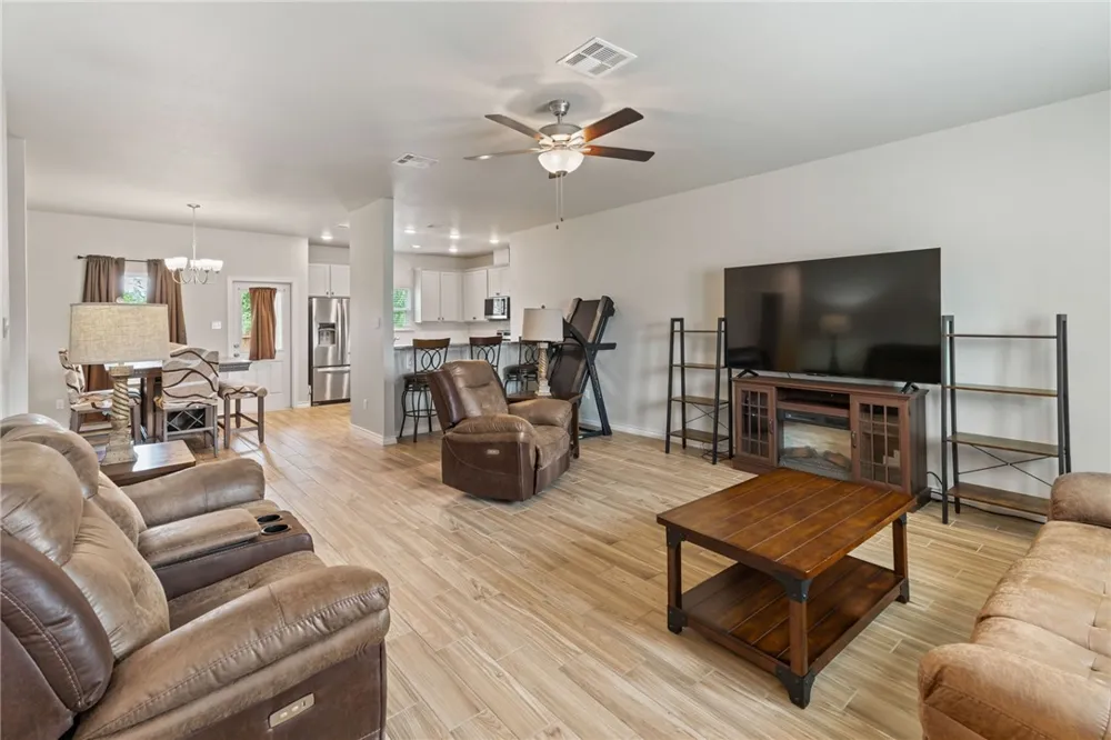 1513 Lisa Ann Drive Aransas Pass, TX 78336