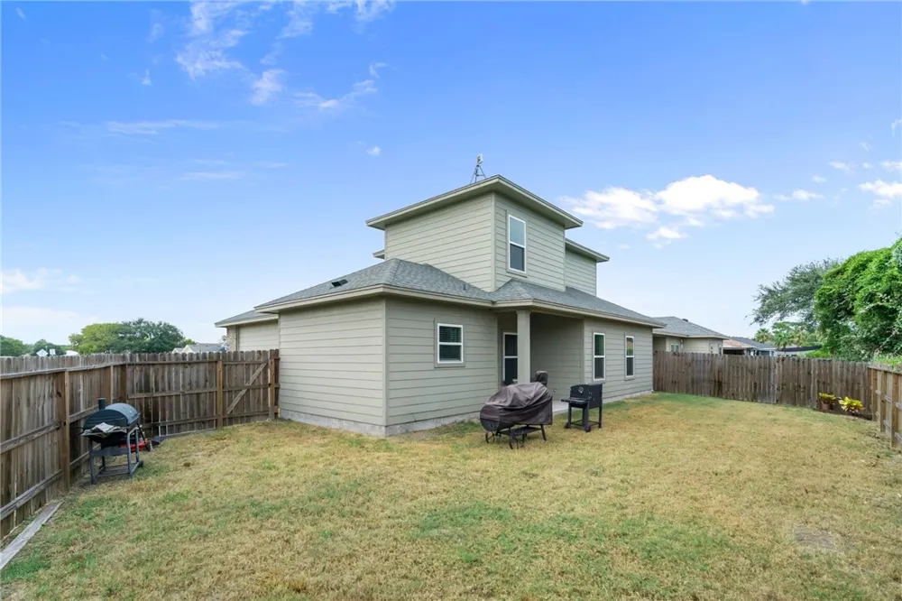 1513 Lisa Ann Drive Aransas Pass, TX 78336